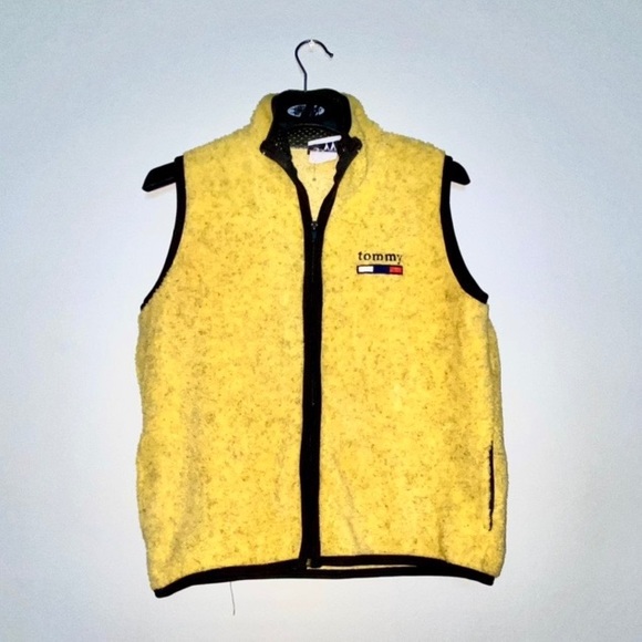 YELLOW TOMMY HILFIGER VEST!!!! - Picture 1 of 2